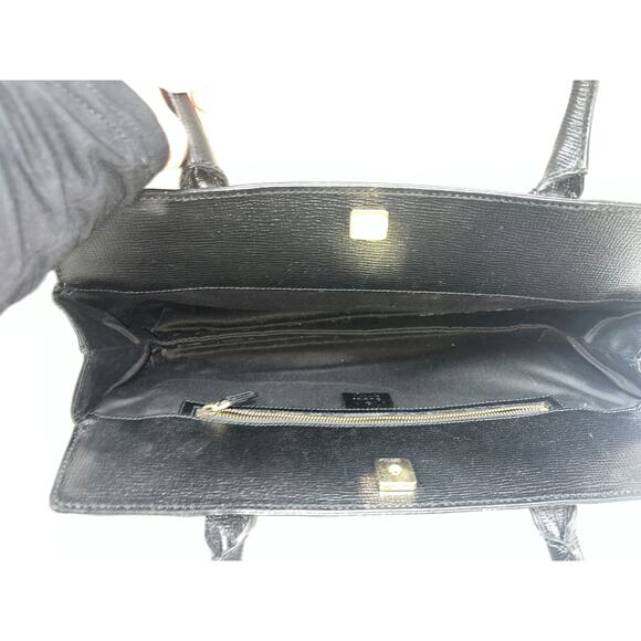 Gucci Vintage Black Leather Shoulder Bag with Gold Hardware - Picture 3 of 3
